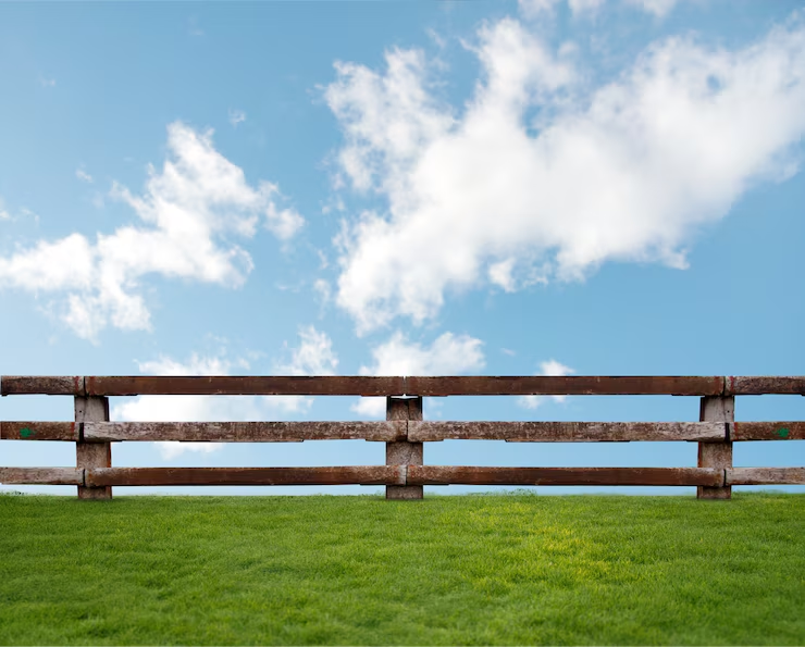 A Step-by-Step Guide to DIY Fence Installation: Save on Labor Costs Like a Pro